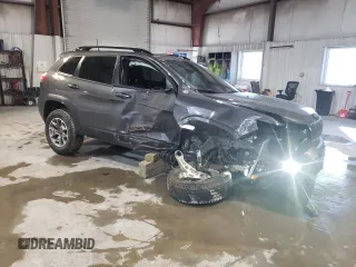 2022 Jeep Cherokee Trailhawk with VIN 1C4PJMBX8ND500503, listed as a Copart auction lot 85705204 with 31,112 mi miles and Salvage Title. Bid and sale history available at DreamBid. Image 4.