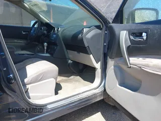 2013 Nissan Rogue S with VIN JN8AS5MT0DW521338, listed as a IAAI auction lot 41989458 with 249,003 mi miles. Bid and sale history available at carsss.com. Image 5.