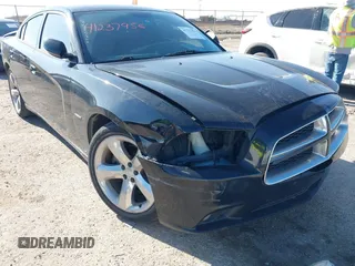 2013 Dodge Charger RT with VIN 2C3CDXCT4DH686677, listed as a IAAI auction lot 41237956 with 145,692 mi miles. Bid and sale history available at carsss.com. Image 6.