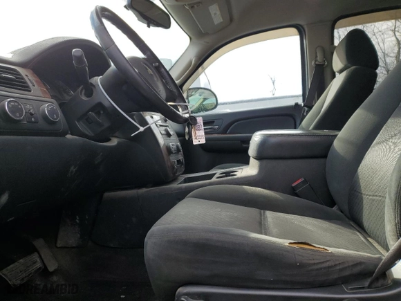 2009 Chevrolet Avalanche LT w/2LT with VIN 3GNFK22069G219929, listed as a Copart auction lot 82619804 with 189,811 mi miles and Salvage Title. Bid and sale history available at carsss.com. Image 7.