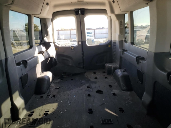 2020 Ford Transit Passenger XL z VIN 1FDAX2C88LKB22185, wystawiony jako Copart lot #85075844 z przebiegiem 252 892 mil mil oraz Szkoda całkowita • Salvage title. Historia ofert i sprzedaży dostępna na DreamBid. Obrazek 10.