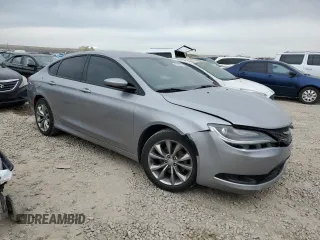 2015 Chrysler 200 S with VIN 1C3CCCBB8FN578755, listed as a Copart auction lot 53393475 with 214,092 mi miles and Salvage Title. Bid and sale history available at carsss.com. Image 4.