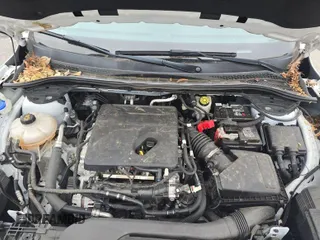 2020 Ford Escape SE with VIN 1FMCU9G64LUB14821, listed as a IAAI auction lot 42729132 with 47,103 mi miles and . Bid and sale history available at DreamBid. Image 13.