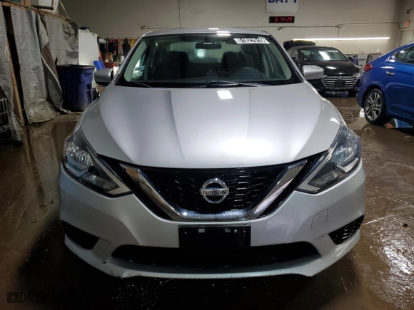 2016 Nissan Sentra SR with VIN 3N1AB7AP6GY250395, listed as a Copart auction lot 51827015 with 157,281 mi miles and Clean Title. Bid and sale history available at carsss.com. Image 5.