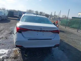 2022 Toyota Avalon XLE with VIN 4T1AZ1FB1NU079120, listed as a IAAI auction lot 41568799 with 63,419 mi miles. Bid and sale history available at carsss.com. Image 16.