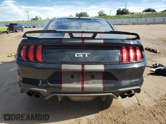 2019 Ford Mustang GT z VIN 1FA6P8CF2K5189704, wystawiony jako Copart lot #68837284 z przebiegiem Nie podano mil oraz Szkody całkowita. Historia ofert i sprzedaży dostępna na DreamBid. Obrazek 6.