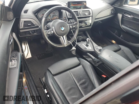 2017 BMW M2 z VIN WBS1H9C30HV887887, wystawiony jako Copart lot #63991044 z przebiegiem 47 495 mil mil oraz Szkoda całkowita • Salvage title. Historia ofert i sprzedaży dostępna na DreamBid. Obrazek 8.