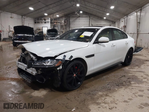 2019 Jaguar XF with VIN SAJBM4FV7KCY77286, listed as a IAAI auction lot 41273612 with 41,452 mi miles and . Bid and sale history available at DreamBid. Image 2.