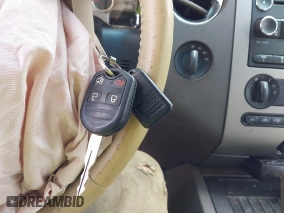 2014 Ford Expedition King Ranch с VIN 1FMJU1J54EEF62059, выставлен на аукционе IAAI как лот 42085990 с пробегом 129 166 миль миль и . История ставок и продаж доступна на DreamBid. Изображение 11.