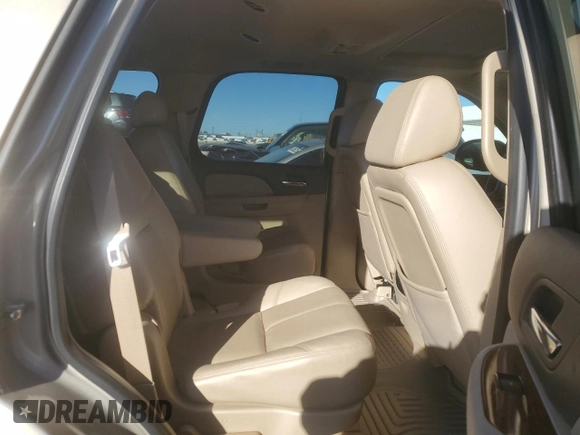 2008 GMC Yukon SLT w/4SB with VIN 1GKFC130X8R182451, listed as a Copart auction lot 42190945 with 252,407 mi miles and Non Repairable. Bid and sale history available at carsss.com. Image 11.
