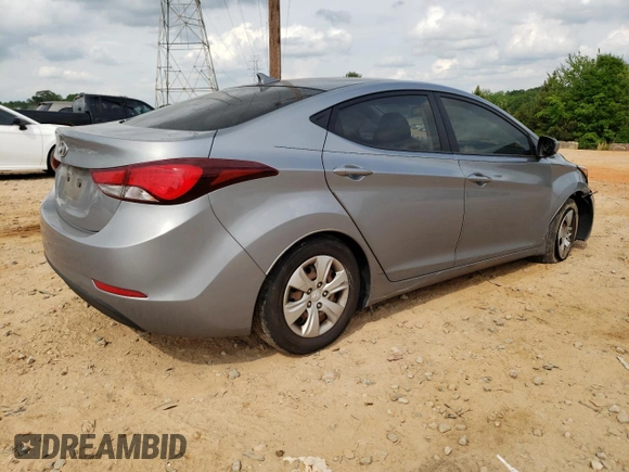2016 Hyundai Elantra SE с VIN KMHDH4AE6GU493032, выставлен на аукционе Copart как лот 54873325 с пробегом 121 567 миль миль и Списание • Salvage title. История ставок и продаж доступна на DreamBid. Изображение 3.