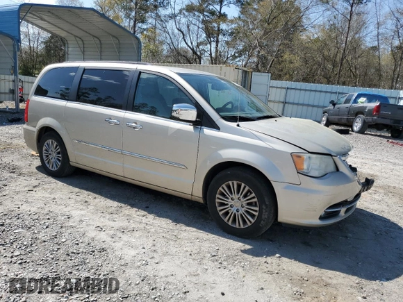 2013 Chrysler Town & Country Touring L with VIN 2C4RC1CG8DR646637, listed as a Copart auction lot 50576795 with 114,654 mi miles and Salvage Title. Bid and sale history available at DreamBid. Image 4.