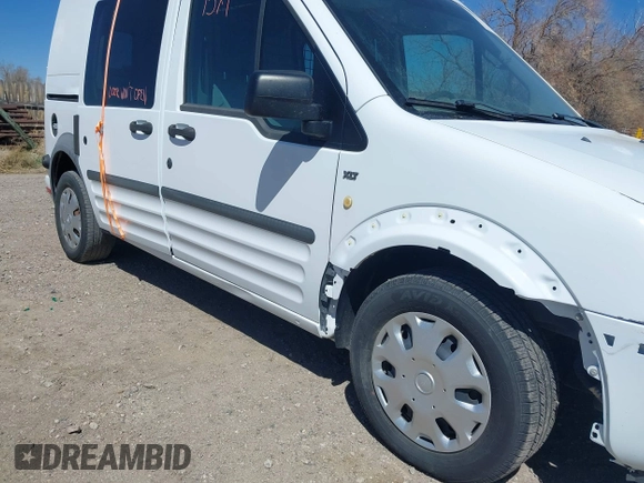 2013 Ford Transit Connect XLT с VIN NM0LS6BN5DT148844, выставлен на аукционе IAAI как лот 41991571 с пробегом 143 780 миль миль и . История ставок и продаж доступна на DreamBid. Изображение 6.