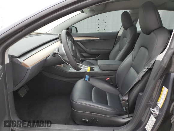 2023 Tesla Model 3 z VIN 5YJ3E1EA3PF620536, wystawiony jako Copart lot #54509885 z przebiegiem 11 483 mil mil oraz Szkoda całkowita • Salvage title. Historia ofert i sprzedaży dostępna na DreamBid. Obrazek 7.