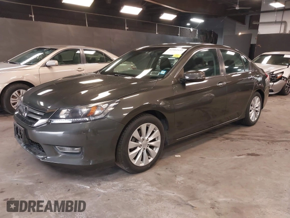 2013 Honda Accord EX с VIN 1HGCR2F77DA255037, выставлен на аукционе IAAI как лот 42502142 с пробегом 104 746 миль миль и . История ставок и продаж доступна на DreamBid. Изображение 18.