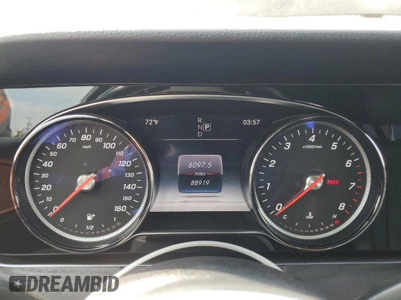 2019 Mercedes-Benz E 300 with VIN WDDZF4JB9KA517202, listed as a Copart auction lot 54513665 with 88,919 mi miles and Salvage title. Bid and sale history available at DreamBid. Image 9.