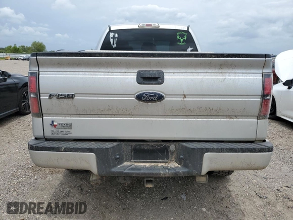 2012 Ford F-150 XL z VIN 1FTFW1CT7CFC31323, wystawiony jako Copart lot #53886455 z przebiegiem 150 947 mil mil oraz Szkody całkowita. Historia ofert i sprzedaży dostępna na DreamBid. Obrazek 6.