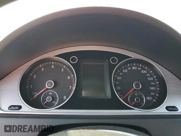 2013 Volkswagen CC Sport с VIN WVWBN7AN3DE522868, выставлен на аукционе Copart как лот 86429954 с пробегом Не указан миль и Списание • Salvage title. История ставок и продаж доступна на DreamBid. Изображение 9.