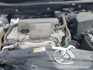 2018 Toyota RAV4 XLE z VIN 2T3WFREV5JW466294, wystawiony jako IAAI lot #41841436 z przebiegiem 132 150 mil mil oraz . Historia ofert i sprzedaży dostępna na DreamBid. Obrazek 10.