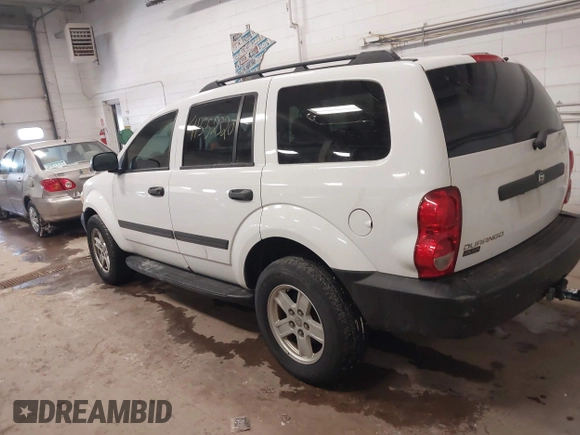 2008 Dodge Durango z VIN 1D8HB38N98F141108, wystawiony jako IAAI lot #41552320 z przebiegiem 123 597 mil mil oraz . Historia ofert i sprzedaży dostępna na DreamBid. Obrazek 3.