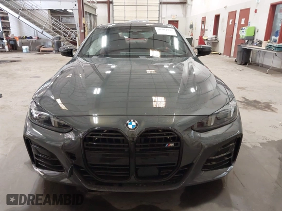 2025 BMW 4 Series M440i xDrive with VIN WBA83DA00SCT09661, listed as a IAAI auction lot 42591731 with 3,923 mi miles and . Bid and sale history available at DreamBid. Image 12.