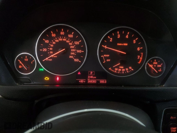2015 BMW 3 Series 320i xDrive с VIN WBA3C3C5XFP663957, выставлен на аукционе Copart как лот 61355585 с пробегом 268 383 миль миль и Чистый • Clean title. История ставок и продаж доступна на DreamBid. Изображение 9.