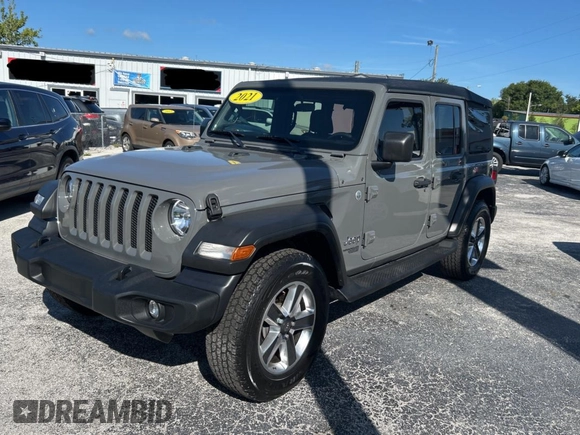 2021 Jeep Wrangler Unlimited Willys z VIN 1C4HJXDNXMW549111, wystawiony jako Copart lot #61692645 z przebiegiem 40 883 mil mil oraz Czysty tytuł • Clean title. Historia ofert i sprzedaży dostępna na DreamBid. Obrazek 2.