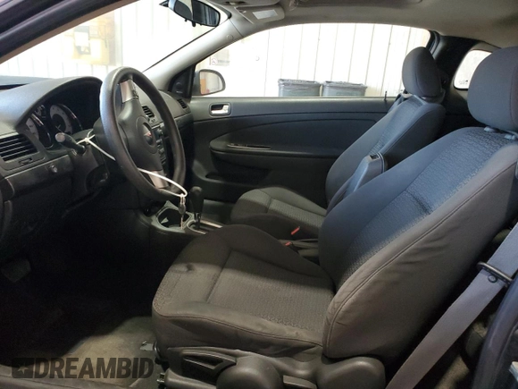 2008 Pontiac G5 z VIN 1G2AL18F187244810, wystawiony jako Copart lot #49227975 z przebiegiem 162 523 mil mil oraz Szkoda całkowita • Salvage title. Historia ofert i sprzedaży dostępna na DreamBid. Obrazek 7.