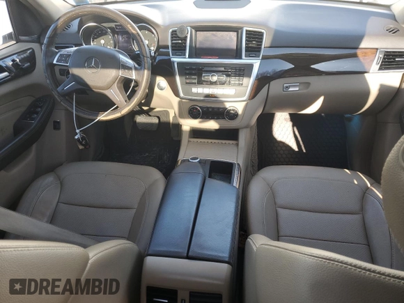 2014 Mercedes-Benz M 350 with VIN 4JGDA2EB1EA323572, listed as a Copart auction lot 45164015 with 141,111 mi miles and Salvage Title. Bid and sale history available at DreamBid. Image 8.