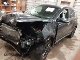 2019 Kia Sportage EX with VIN KNDPNCAC8K7567108, listed as a IAAI auction lot 41823169 with 30,567 mi miles and . Bid and sale history available at DreamBid. Image 2.