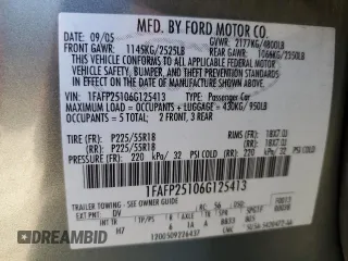 2006 Ford Five Hundred Limited with VIN 1FAFP25106G125413, listed as a Copart auction lot 88673735 with 155,259 mi miles and Clean Title. Bid and sale history available at carsss.com. Image 12.