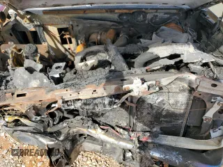 1996 Ford F-250 with VIN 1FTHX26F9TEB20618, listed as a Copart auction lot 40849684 with 0 mi miles and Non Repairable. Bid and sale history available at carsss.com. Image 12.