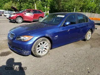 2007 BMW 3 Series 328xi z VIN WBAVC93587K034241, wystawiony jako Copart lot #55889595 z przebiegiem 131 836 mil mil oraz Szkoda całkowita • Salvage title. Historia ofert i sprzedaży dostępna na DreamBid. Obrazek 1.