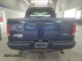 2005 Ford F-250 XL with VIN 1FTSW21545EC81128, listed as a Copart auction lot 56882565 with 271,960 mi miles and Salvage title. Bid and sale history available at DreamBid. Image 6.