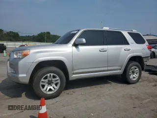 2012 Toyota 4Runner SR5 z VIN JTEBU5JR8C5097913, wystawiony jako Copart lot #60094975 z przebiegiem 137 508 mil mil oraz Szkoda całkowita • Salvage title. Historia ofert i sprzedaży dostępna na DreamBid. Obrazek 1.