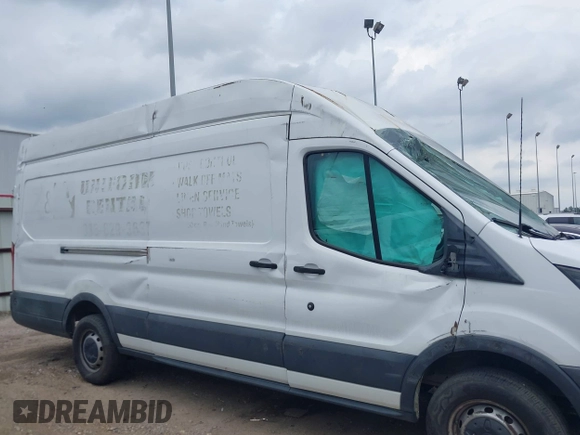 2018 Ford Transit z VIN 1FTBW3XMXJKB24221, wystawiony jako IAAI lot #42425978 z przebiegiem 77 666 mil mil oraz . Historia ofert i sprzedaży dostępna na DreamBid. Obrazek 14.