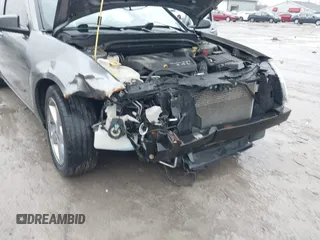 2013 Dodge Avenger SE with VIN 1C3CDZAB5DN563953, listed as a IAAI auction lot 41996115 with 112,040 mi miles. Bid and sale history available at carsss.com. Image 6.