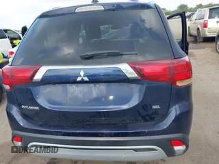 2020 Mitsubishi Outlander ES z VIN JA4AZ3A39LZ042844, wystawiony jako IAAI lot #42162960 z przebiegiem 71 126 mil mil oraz . Historia ofert i sprzedaży dostępna na DreamBid. Obrazek 17.