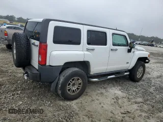 2007 Hummer H3 SUV with VIN 5GTDN13E978167512, listed as a Copart auction lot 79580574 with 186,030 mi miles and Salvage Title. Bid and sale history available at carsss.com. Image 3.
