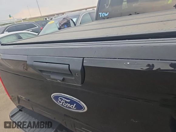 2018 Ford F-150 XL с VIN 1FTEW1E56JKD97234, выставлен на аукционе IAAI как лот 42854175 с пробегом 146 271 миль миль и . История ставок и продаж доступна на DreamBid. Изображение 19.