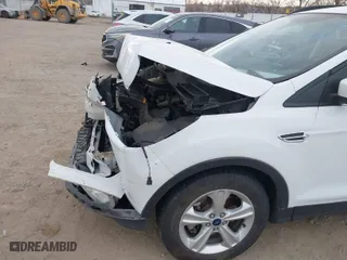 2015 Ford Escape SE with VIN 1FMCU9GX6FUA53260, listed as a IAAI auction lot 41752516 with 181,378 mi miles. Bid and sale history available at carsss.com. Image 14.