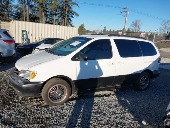 2001 Toyota Sienna CE with VIN 4T3ZF19C91U335568, listed as a IAAI auction lot 41534274 with 179,397 mi miles. Bid and sale history available at carsss.com. Image 14.