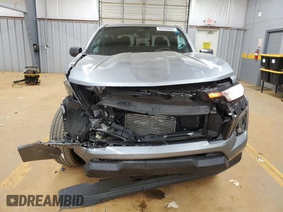 2024 Chevrolet Colorado 2WD LT with VIN 1GCPSCEK9R1135814, listed as a Copart auction lot 44298805 with 28,149 mi miles and Salvage Title. Bid and sale history available at carsss.com. Image 5.