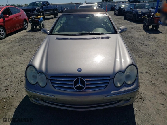 2005 Mercedes-Benz CLK-Class 3.2L with VIN WDBTK65G55T035122, listed as a Copart auction lot 50347175 with 139,600 mi miles and Salvage Title. Bid and sale history available at carsss.com. Image 5.
