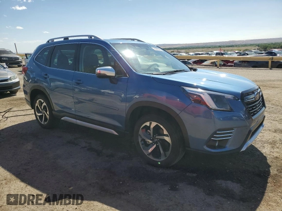 2023 Subaru Forester Touring z VIN JF2SKARC6PH502188, wystawiony jako Copart lot #56960245 z przebiegiem 10 487 mil mil oraz Szkoda całkowita • Salvage title. Historia ofert i sprzedaży dostępna na DreamBid. Obrazek 4.