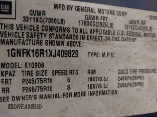 1999 Chevrolet Suburban z VIN 1GNFK16R1XJ409829, wystawiony jako IAAI lot #42045240 z przebiegiem 337 554 mil mil oraz . Historia ofert i sprzedaży dostępna na DreamBid. Obrazek 9.