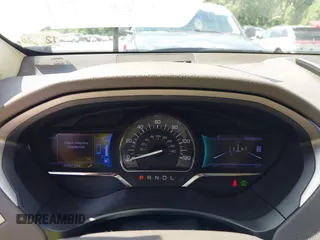 2013 Lincoln MKZ Hybrid with VIN 3LN6L2LU6DR807667, listed as a IAAI auction lot 42533419 with 90,327 mi miles and . Bid and sale history available at DreamBid. Image 7.