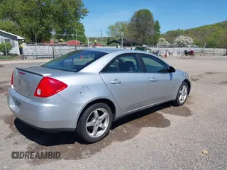 2009 Pontiac G6 1SA z VIN 1G2ZG57N694226751, wystawiony jako IAAI lot #42140636 z przebiegiem 144 890 mil mil oraz . Historia ofert i sprzedaży dostępna na DreamBid. Obrazek 4.