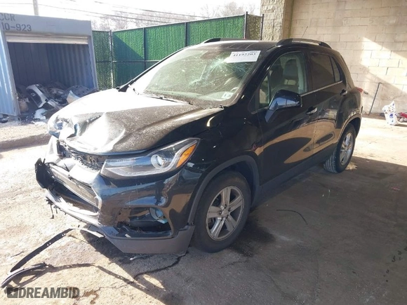 2019 Chevrolet Trax LT with VIN KL7CJLSB9KB908560, listed as a IAAI auction lot 41192203 with 74,148 mi miles. Bid and sale history available at carsss.com. Image 2.