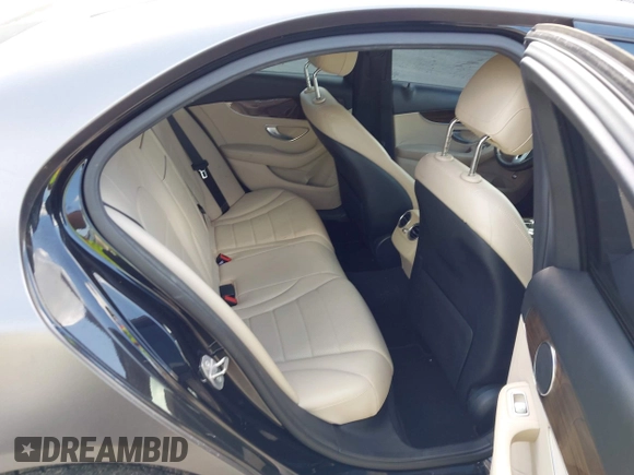2019 Mercedes-Benz C 300 with VIN 55SWF8EB6KU298297, listed as a IAAI auction lot 42280673 with 49,059 mi miles and . Bid and sale history available at DreamBid. Image 8.